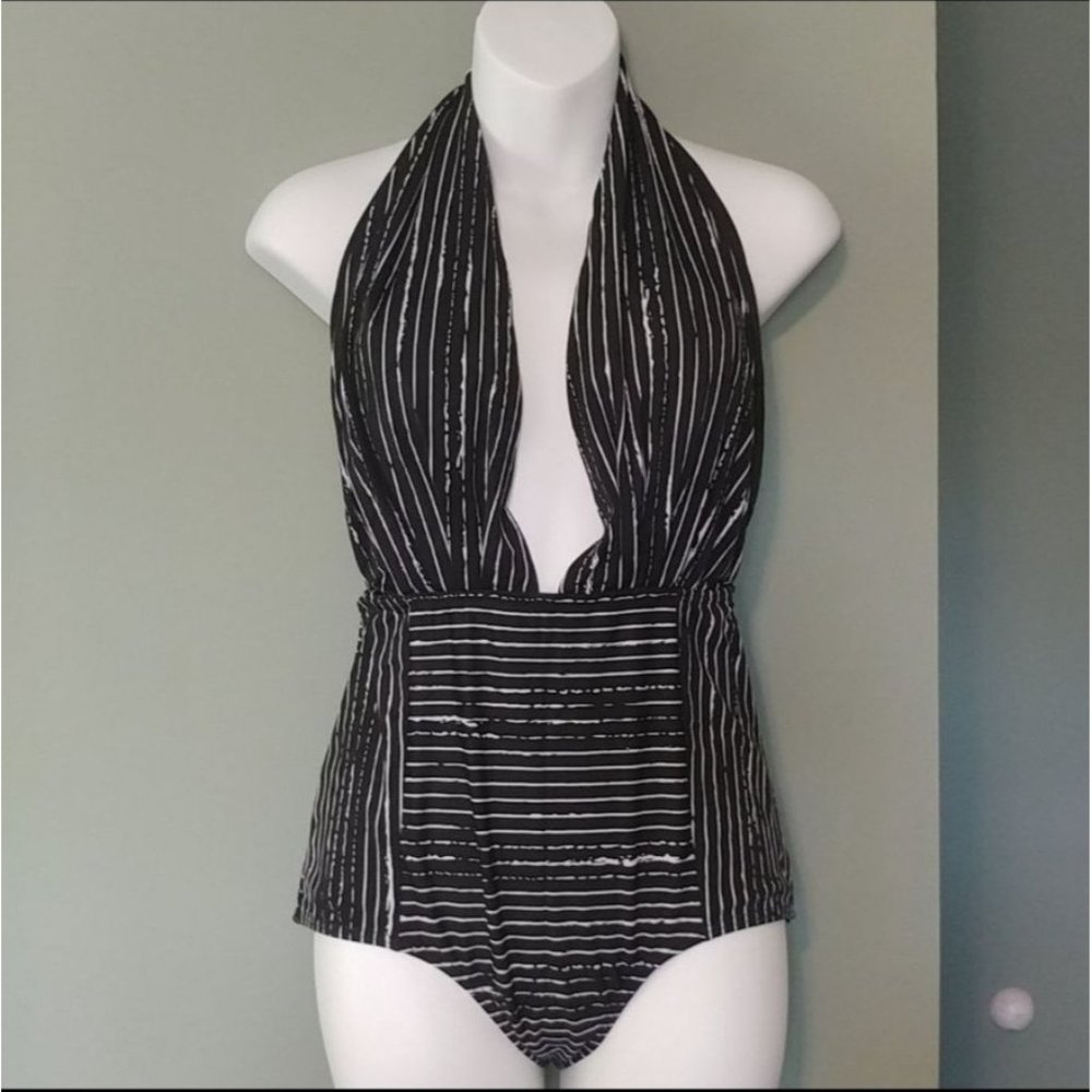 NWT Cocoship One piece, sz6
